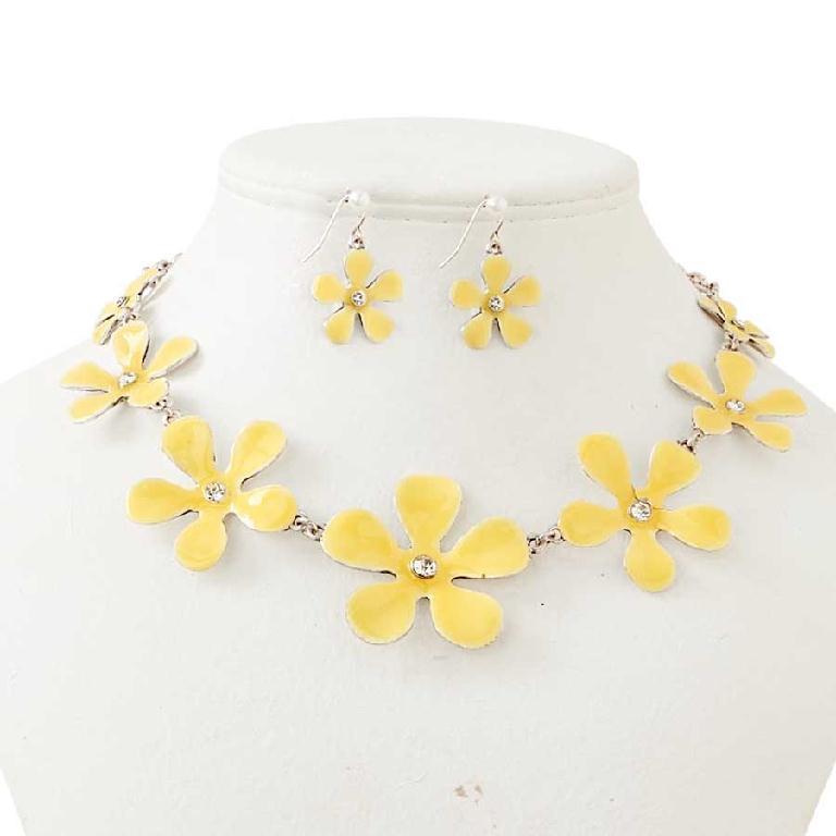 Yellow/Silver Flower Necklace Set